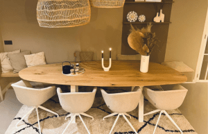 button-eetkamertafel- Meubelmaker-Kiezeltafel-Samuel-Kingma-Meubels